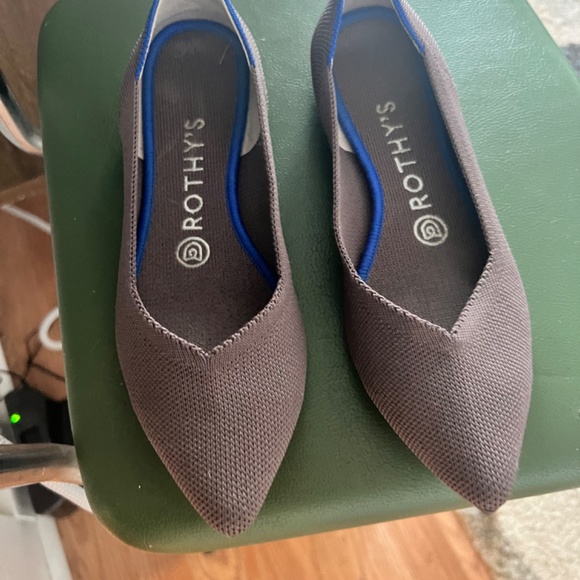 Rothy’s - Picture 2 of 4